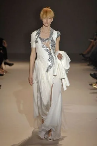 Look 27